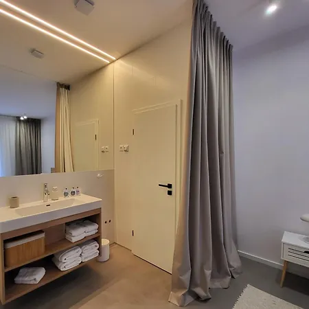 Apartment Firefly Luxury With Private Whirlpool Zadar