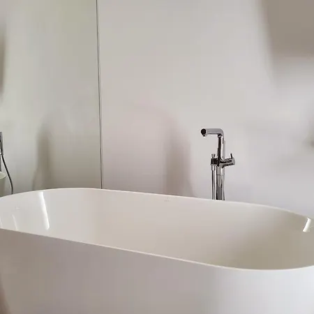 Apartment Firefly Luxury With Private Whirlpool *