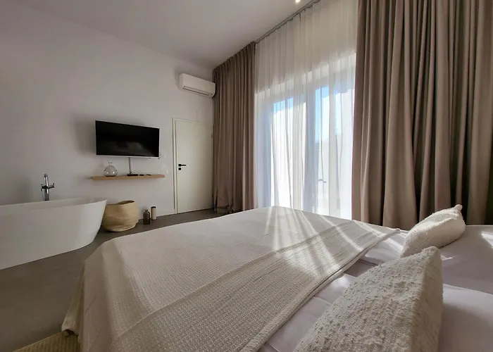 Firefly Luxury With Private Whirlpool Apartman Zadar